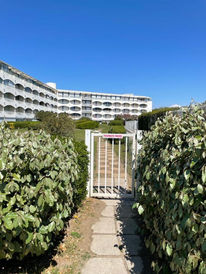 Chez Edouard 362 - Superbe Appartement En Premiere Ligne De La Plage Ла Гранде-Моте Екстериор снимка
